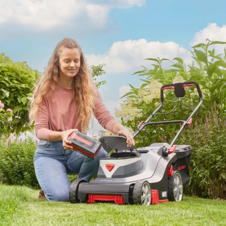 Al-ko AKKUS FŰNYÍRÓ 38.5 LI COMFORT (SET)