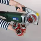 DEDRA Elektromos csőmenetvágó, 1,8 kW, 1/2” - 1,25”