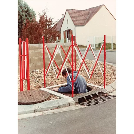 Széthúzható térelválasztó 3815